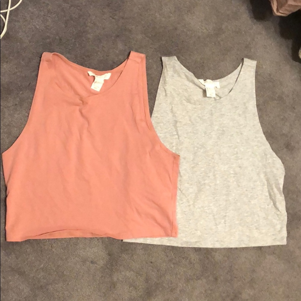 Basic crop tops